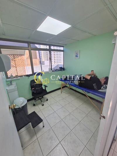 EXCELENTE OPORTUNIDAD "SE VENDE OFICINA EN EDIFICIO TAIRA" — foto 11